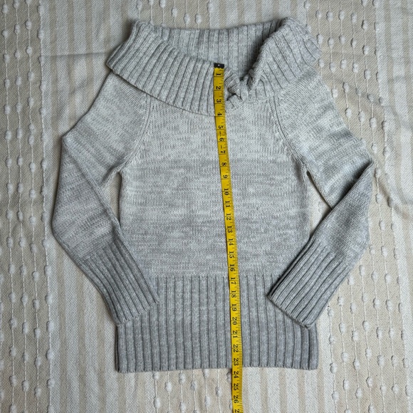 White House black market gray ombré cowl neck knit sweater size medium - Picture 3 of 7
